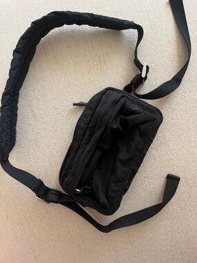 ZARA Unisex Black Crossbody Sling Bag - Compact Everyday Carry